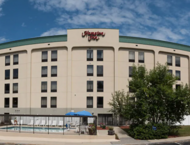Hampton Inn 1