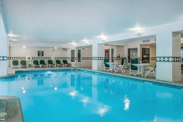 Comfort Inn & Suites Near Burke Mountain indoor pool